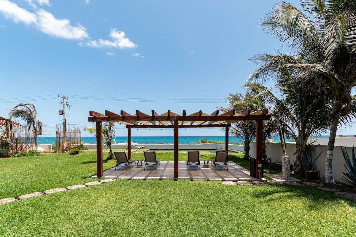 Villa With Ocean View, Pool, Restaurant And Rooftop Isla Mujeres Exterior photo